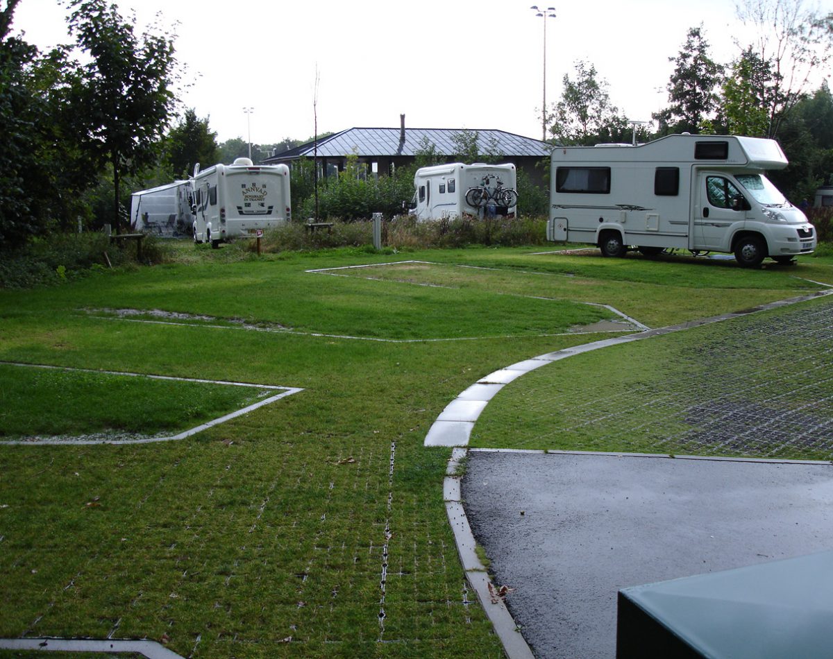 camping